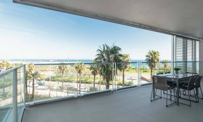 Diagonal Mar i el Front Maritim del Poblenou Apartment | 569 - Beach Apartment w/Pool V