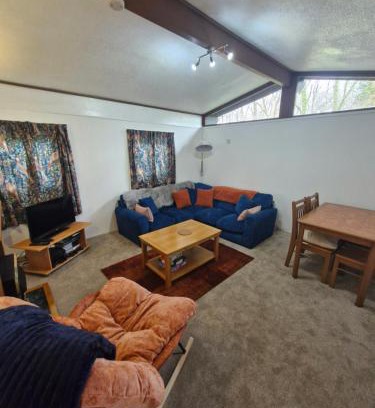 Cenarth Ski Chalet | 57 penlan holiday park