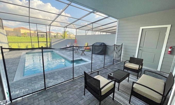 Loughman House | 5bd 4.5bth Resort Villa w/Pool★20mins to Disney