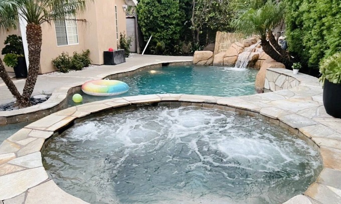 Fountain Valley Villa | 5BR/3BA Villa in Fountain Valley pool BBQ hot tub near Disneyland, Beach & Golf