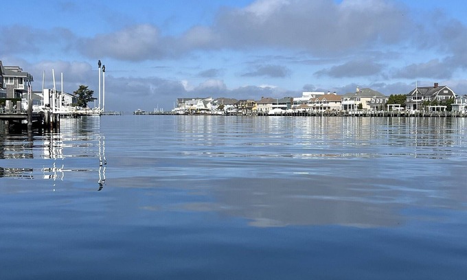 Mantoloking House | 5BR/3BTH waterfront family beach house with hot tub, kayaks, bikes and game room
