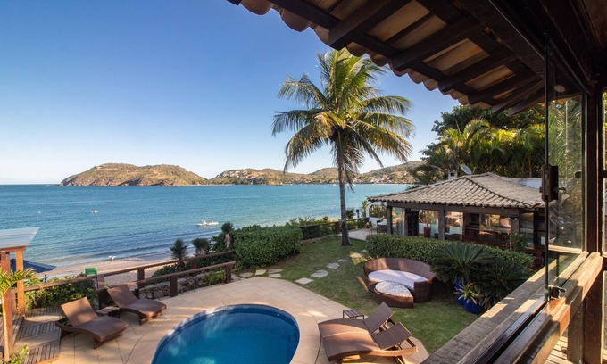 Regiao dos Lagos Villa | 5BR Beachfront Villa with Daily Staff – Ideal for Families & Groups
