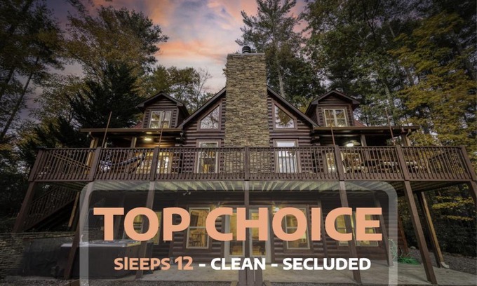 Epworth Ski Chalet | 5BR Modern Mountain Top Retreat, Jacuzzi & Firepit, Million Dollar View, Gigabit Internet