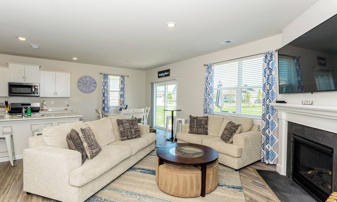 Millville House | 5BR pool view house-amenities andn linens included