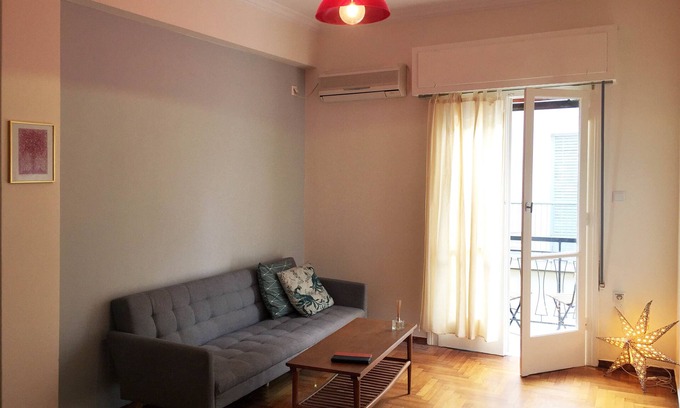 Exarhia Apartment | 5th floor bright flat at bohemian Exarcheia