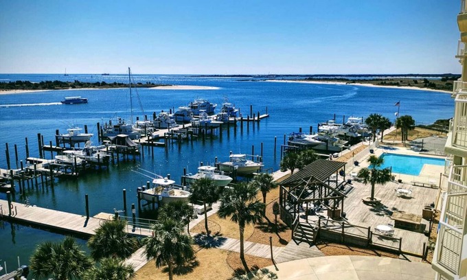 Morehead City Condo | 5th Floor Condo with breathtaking views of Beaufort Waterfront & Carrot Island.