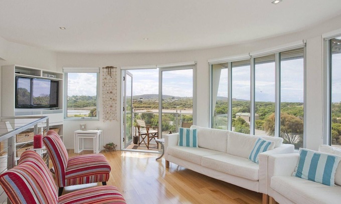 Anglesea Apartment | 6/143A Great Ocean Road