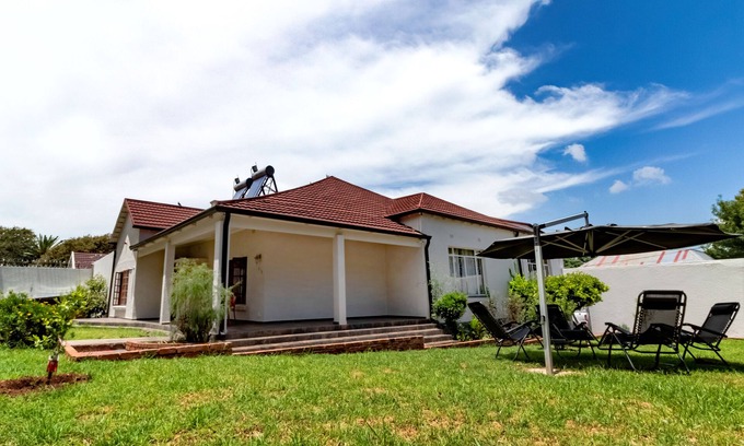 Greater Johannesburg Metropolitan Area House | 6-9 bedroom house for group trips
