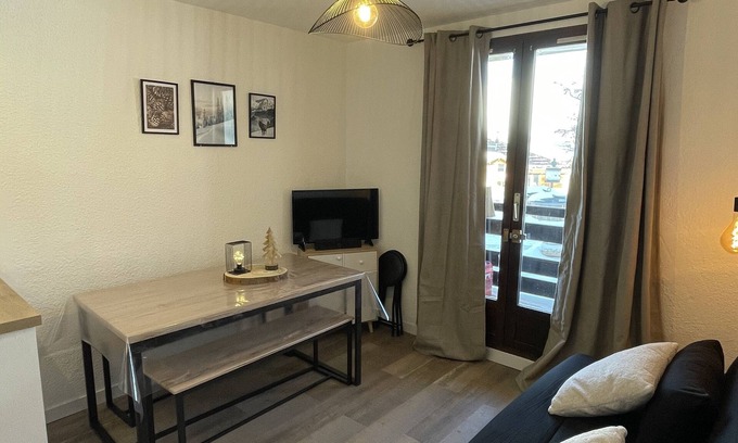 Risoul Apartment | 6-bed studio at the foot of the slopes
