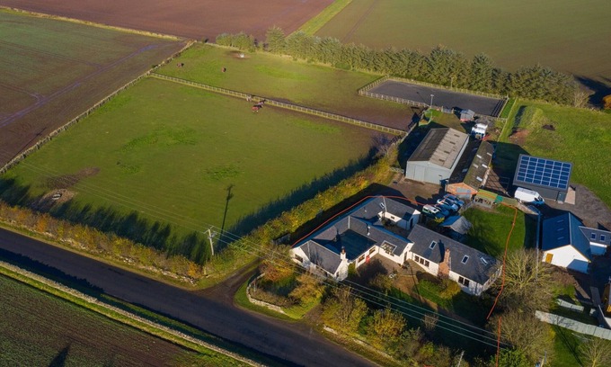 Arbroath Other | 6 Bedroom, 3 Reception Cosy Country House in Angus
