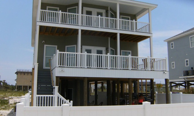 Toilla Segunda House | 6 bedroom 5 bathroom Home with Private Pool