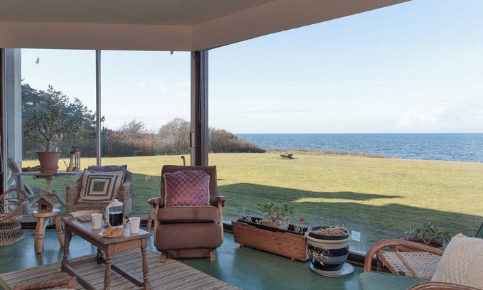 Prestwick Cottage | 6 bedroom accommodation in Prestwick