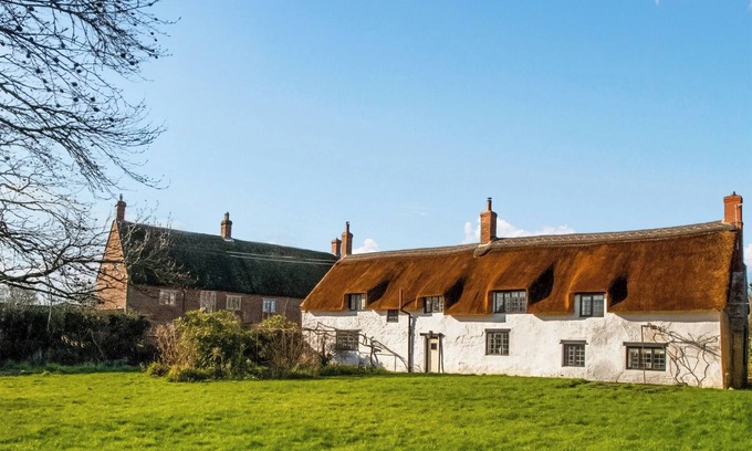 Ilton Cottage | 6 bedroom accommodation in Ilton