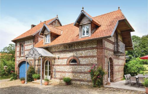 Ancourteville-sur-Hericourt House | 6 Bedroom Awesome Home In Hericourt-En-Caux