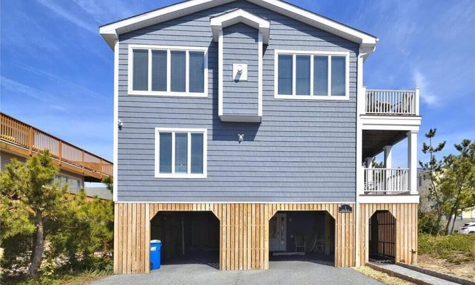 Sussex County House | 6-Bedroom Beach House w/Ocean Views