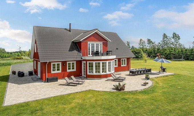 Billund Municipality House | 6 bedroom cozy home in Grindsted