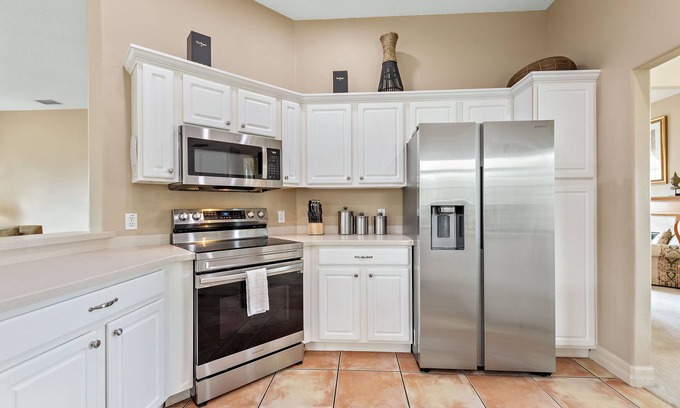 Tuscan Hills Cottage | 6 Bedroom Premium Home With Pool, Spa and Games Room #800