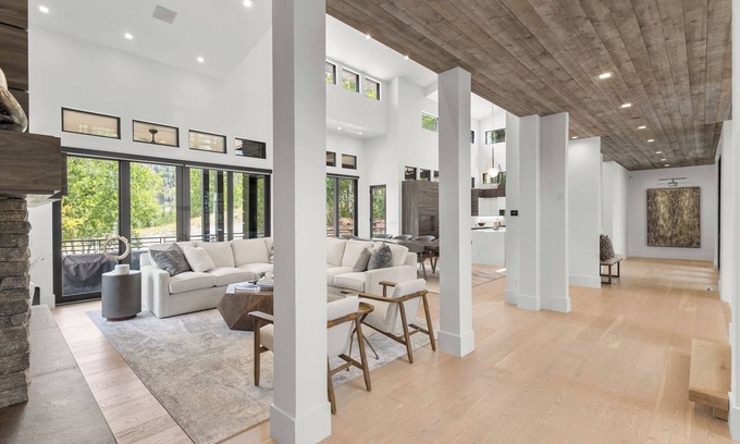 Park City House | 6 Bedroom Ski In/Ski Out Luxury 6 Bedroom Private Gated Community