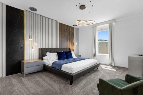 Campbell House | 6 Bedrooms 5 Bathrooms Storey Lake 2660 Ss