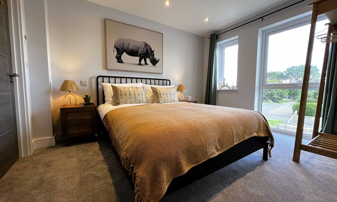 Sandown Ski Chalet | 6 Breakwaters