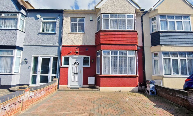 Seven Kings House | 6 en-suite Rooms all king beds