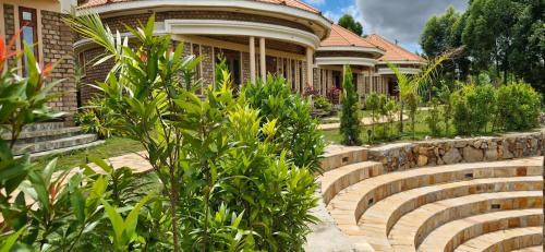 Masaka Apartment | 6 Engo Cottage - Benanda Forest Resort