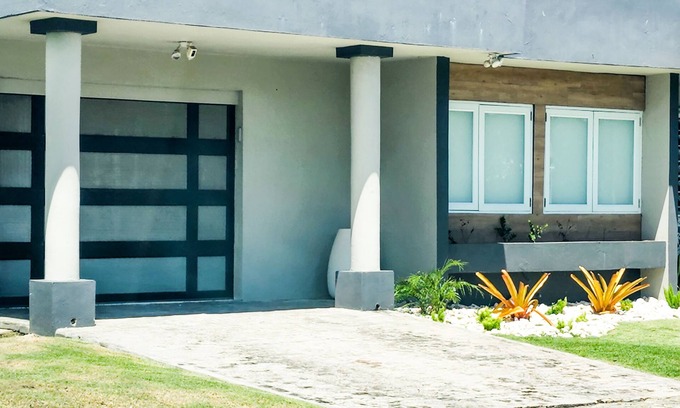 Dorado del Mar House | 6 guests, 4 min Walk to Private Beach, casino, bowling alley and much more ! n