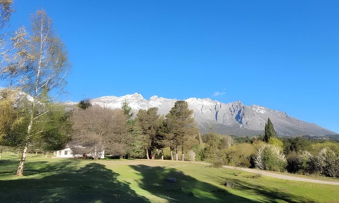 El Bolson House | 6 hectare farm for up to 10 passengers one mile from the center of El Bolsón