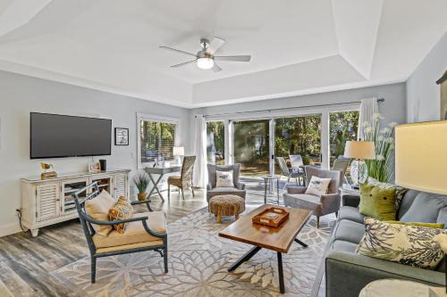 Lawton Woods Villa | 6 Indigo Lane