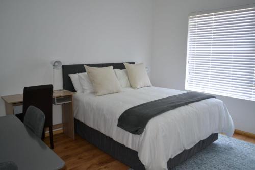 Klerksdorp House | 6 Kiaat Suites