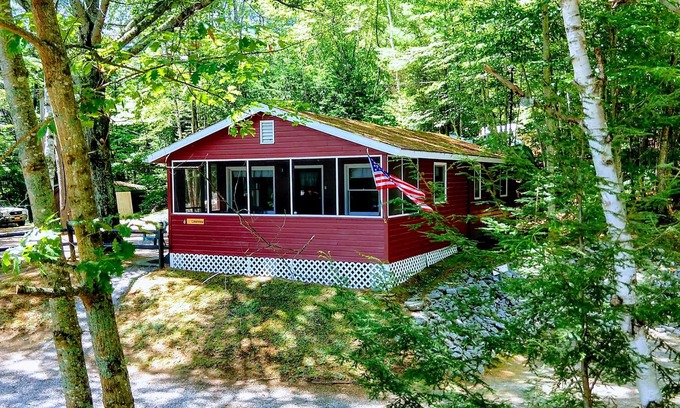 Chestertown Cottage | #6 Lakeview @Birchwood Cottages at Loon Lake. Family Friendly Waterfront