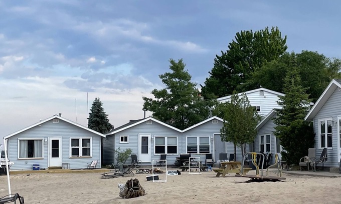 Northeastern Michigan Resort | #6 Miami Beach Resort
