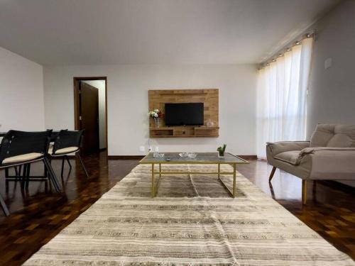 Maringa Apartment | 6 Motivos para se Hospedar neste Apto! SQ42