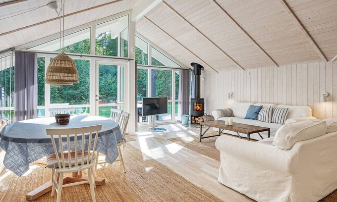 Ramlose House | 6 person holiday home in Frederiksværk