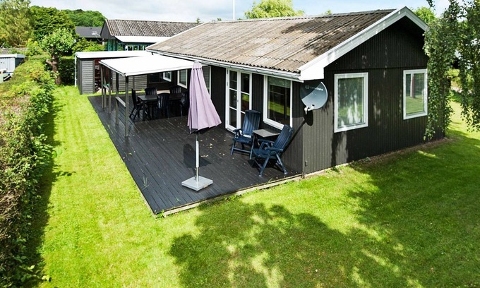 Pøt Strandby House | 6 person holiday home in Juelsminde-By Traum