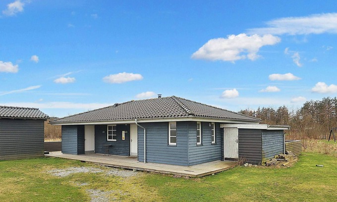 Tranum House | 6 person holiday home in Brovst-By Traum