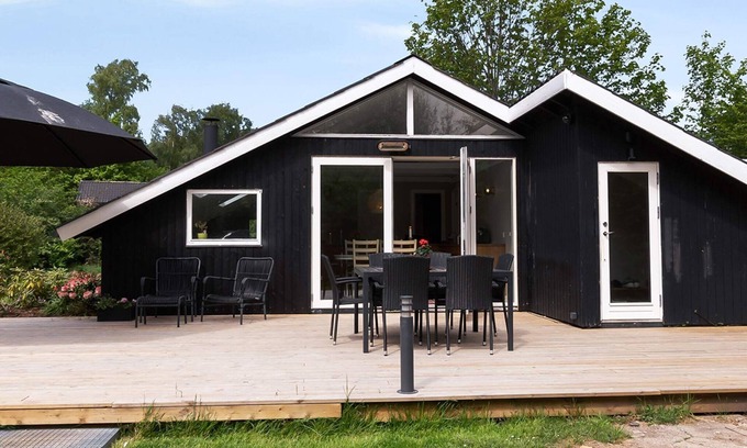 Holloselund House | 6 person holiday home in Vejby-By Traum