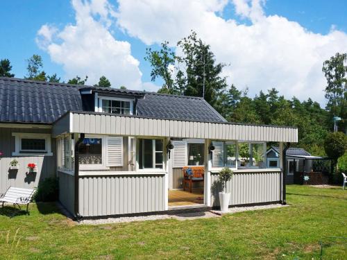 Malarhusens House | 6 person holiday home in Löderup-By Traum
