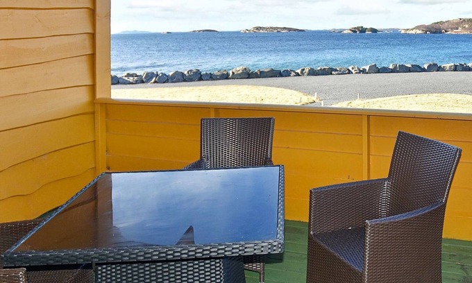Aukra House | 6 person holiday home in Aukra