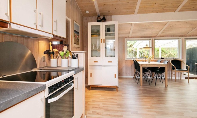 Nordost House | 6 person holiday home in Sæby