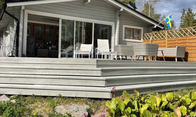 Vato House | 6 person holiday home in VäTö