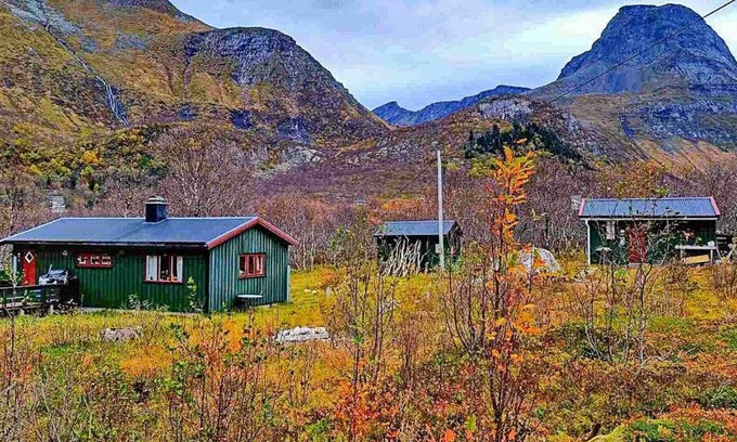 Luroy House | 6 person holiday home in Bratland-By Traum