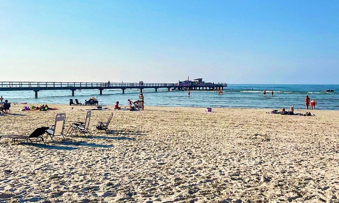 Storlinge House | 6 person holiday home in BORGHOLM
