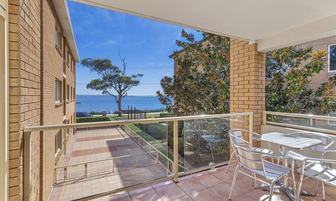Shoal Bay Apartment | 6 South Pacific Across the road from Shoal Bay beach.