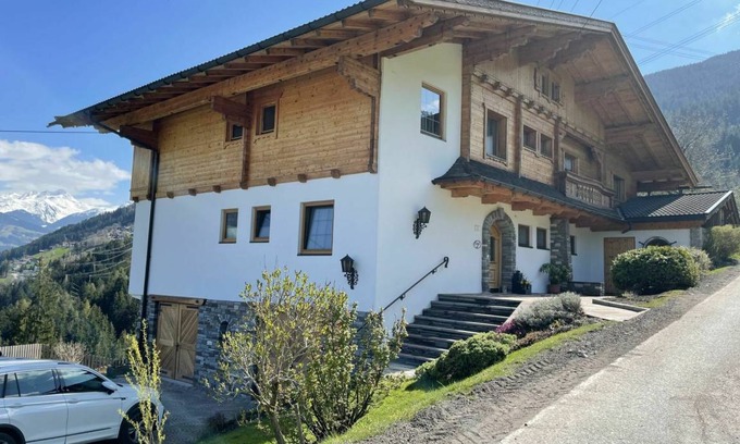 Ried im Zillertal Apartment | 60 m² Apartment ∙ 3 bedrooms ∙ 5 guests