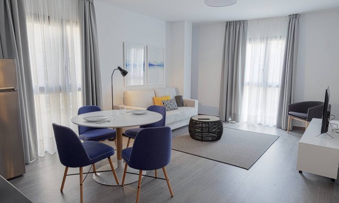 Perchel Sur Apartment | 60 m² Apartment ∙ 1 bedroom ∙ 4 guests