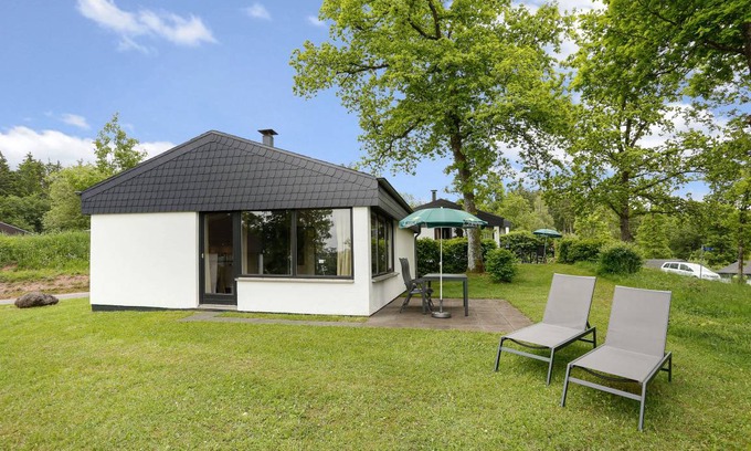 Stadtkyll House | 60 m² Bungalow ∙ 1 bedroom ∙ 2 guests