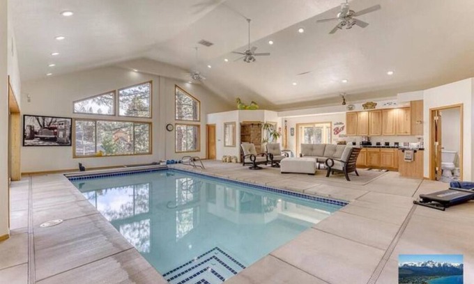 Galena Forest Estates House | 6000sf Pine House with indoor swimming pool