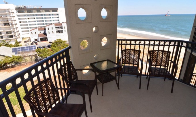 Rehoboth Beach Apartment | #603 Ocean Front Condo, 1 Bedroom, 1 Bath Studio, One Virginia Avenue, Rehoboth Beach DE
