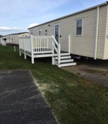 Cowes Resort | 62 Solent Village